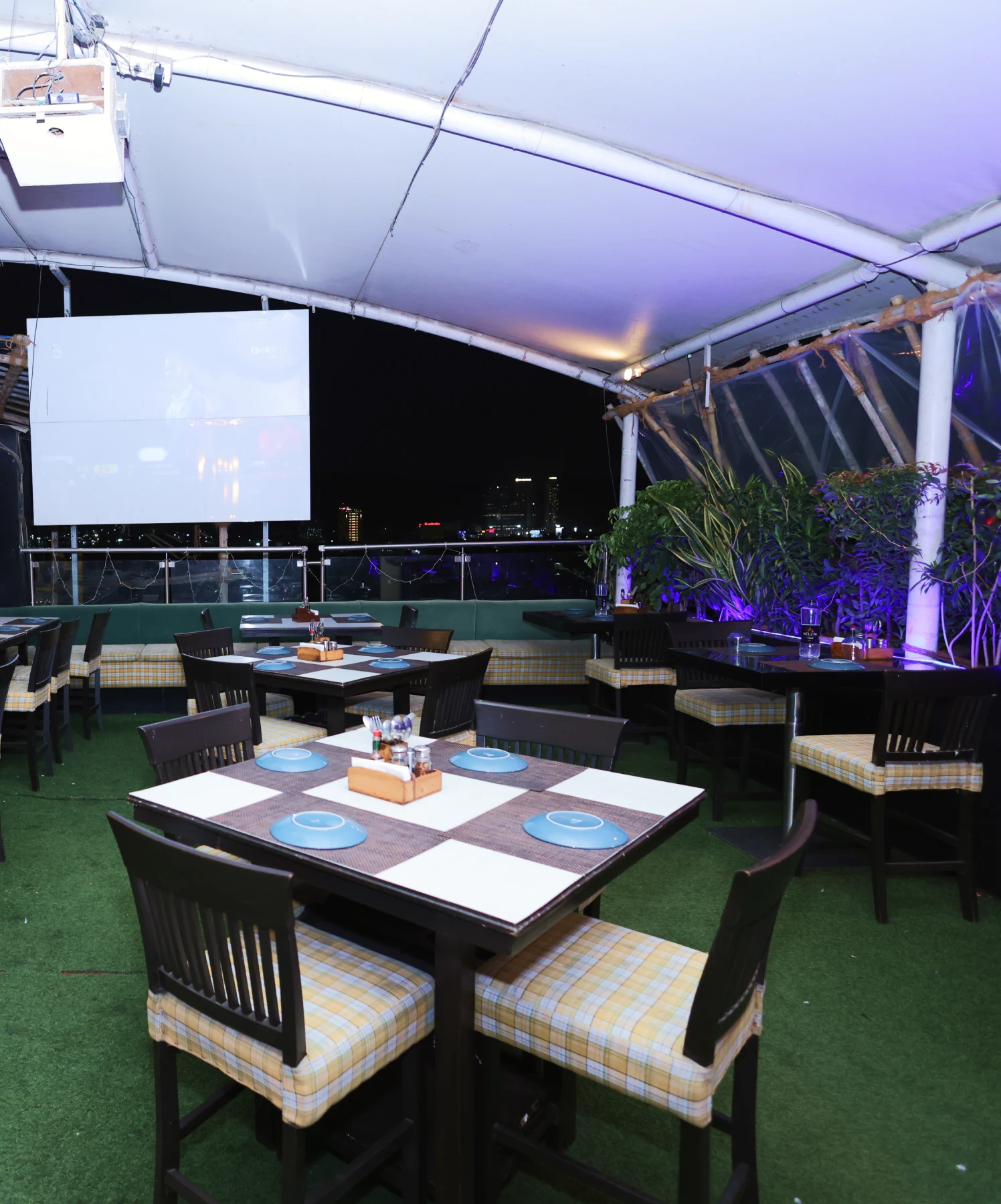 Why Choose The Rooftop